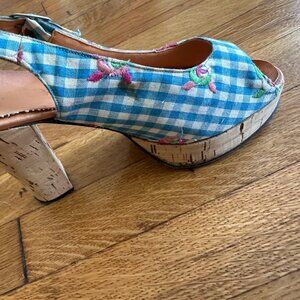 Vintage Gingham Platform Strap Sandal Sz. 6.5